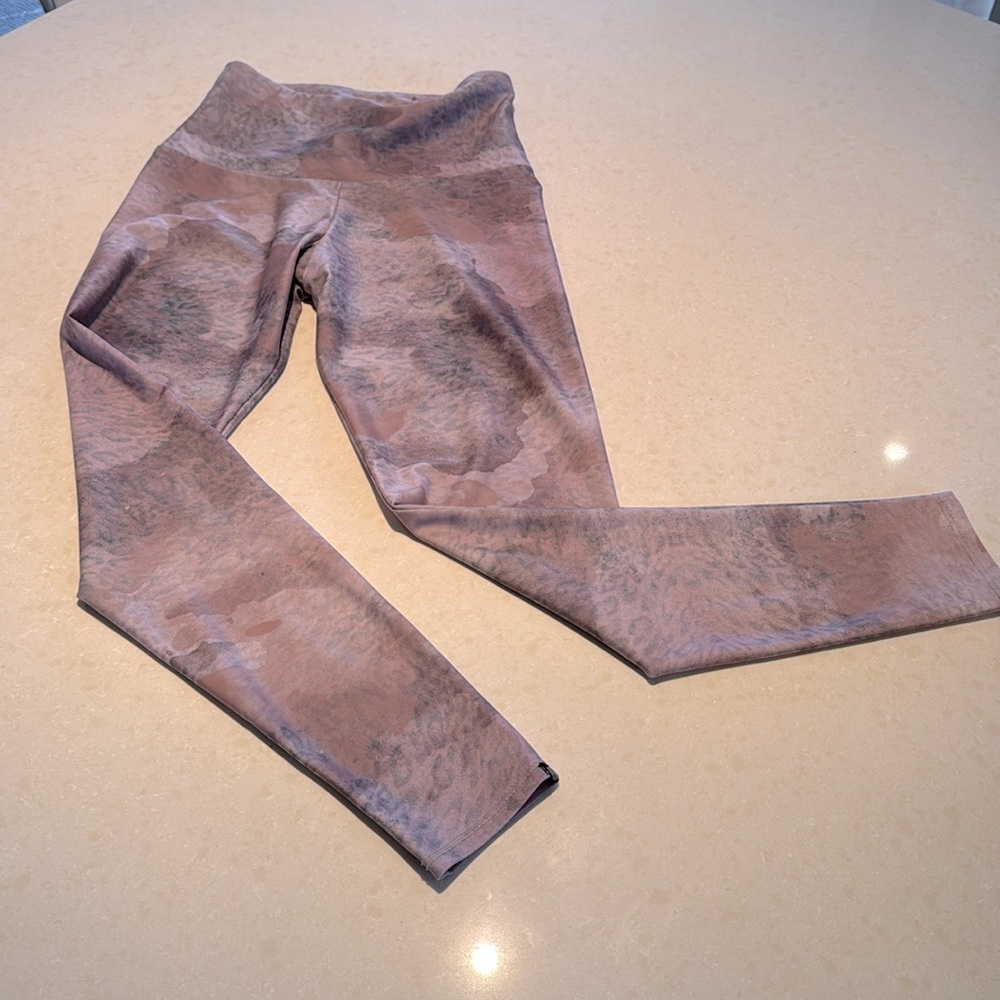 Onzie Pink and Gray High-Waisted Leggings with Tie-Dye Effect